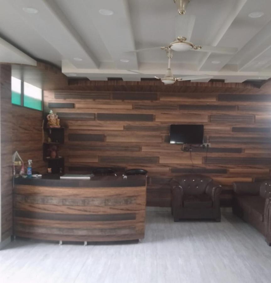Woodland Lodge And Restaurant Guwahati Dış mekan fotoğraf