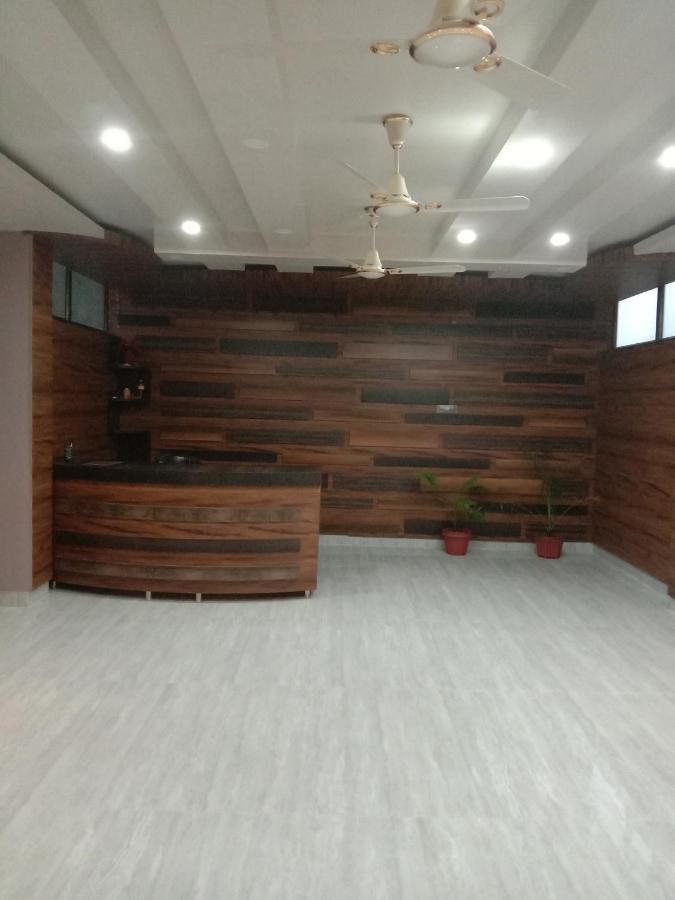 Woodland Lodge And Restaurant Guwahati Dış mekan fotoğraf